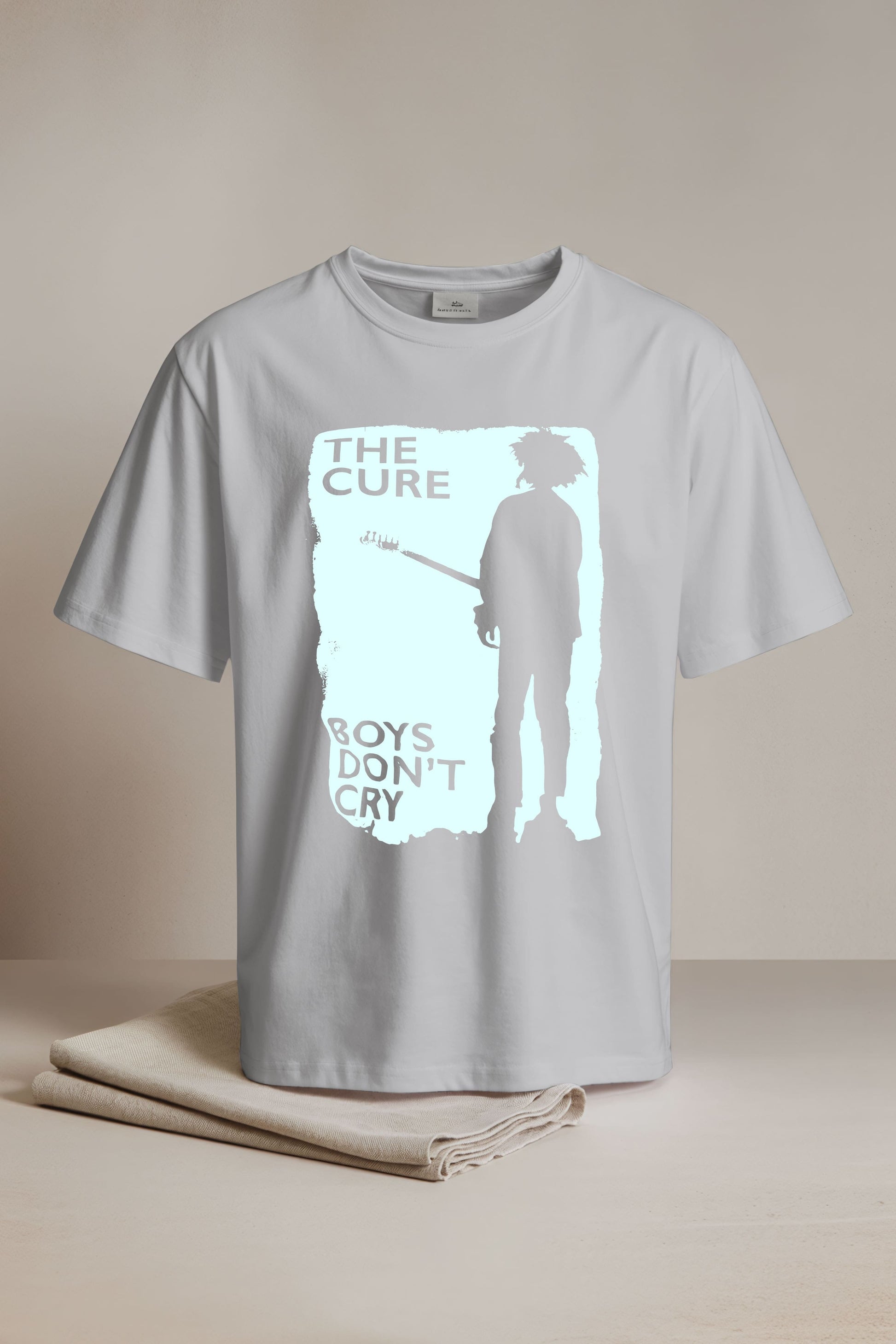 Pedro Pascal Evita At London Palladium Evita T-Shirt2
