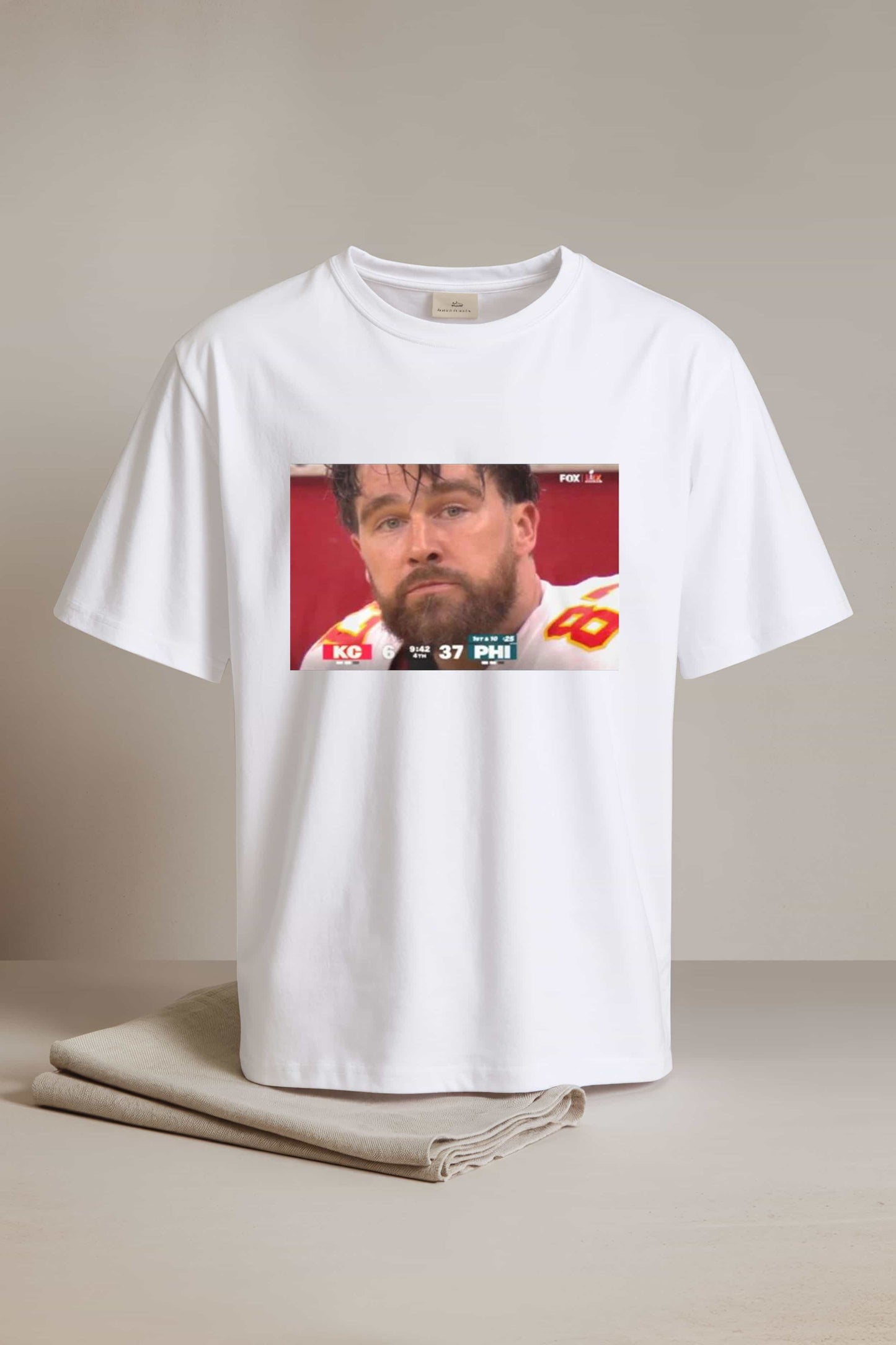 Travis Kelce Chiefs 6-37 Eagles Shirt3